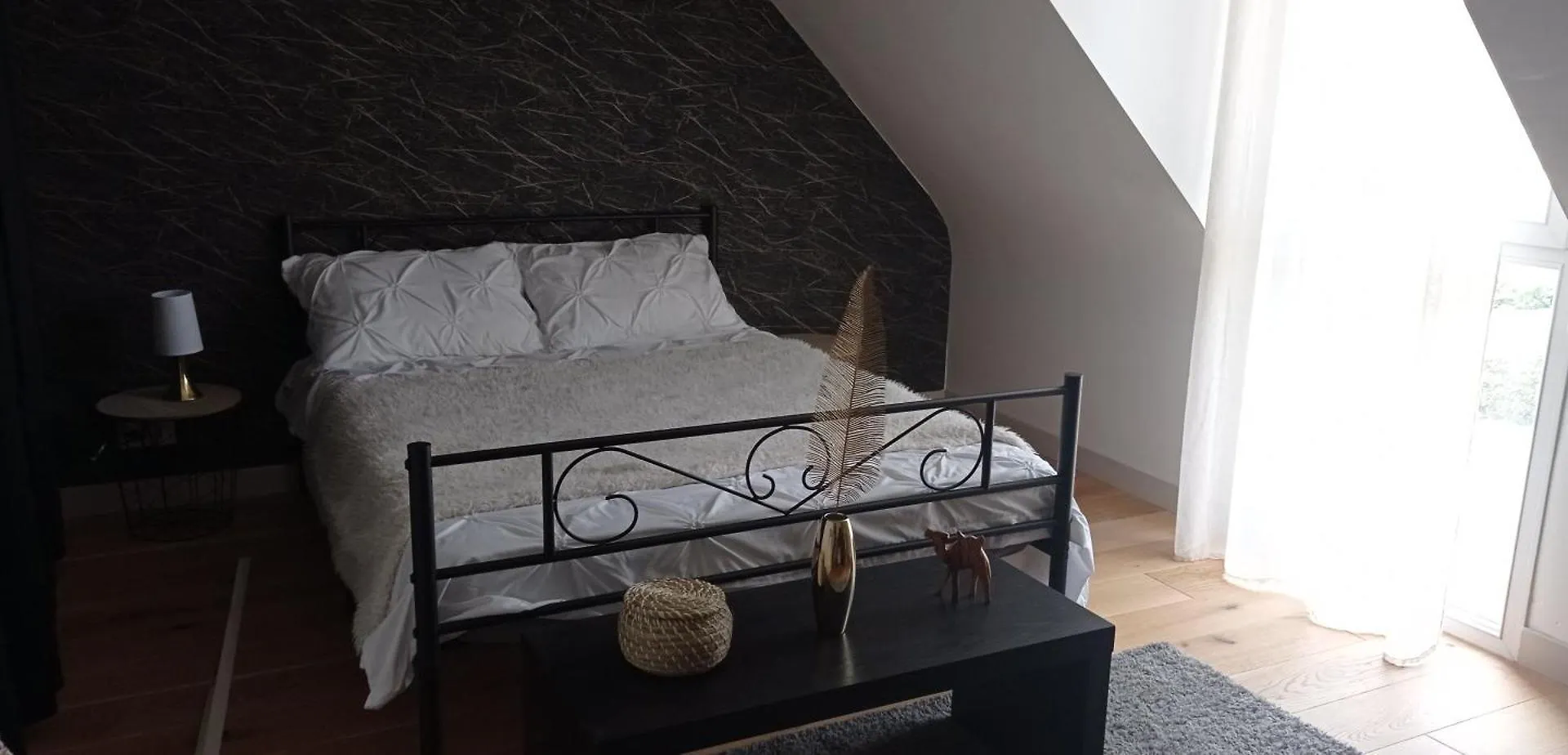 Au Bonheur Du Logis Hotel Fougères Vendégház